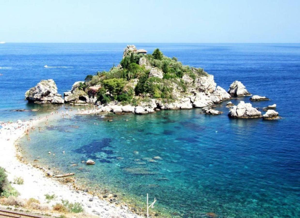 Apartament Plaza Giardini-Naxos Zewnętrze zdjęcie